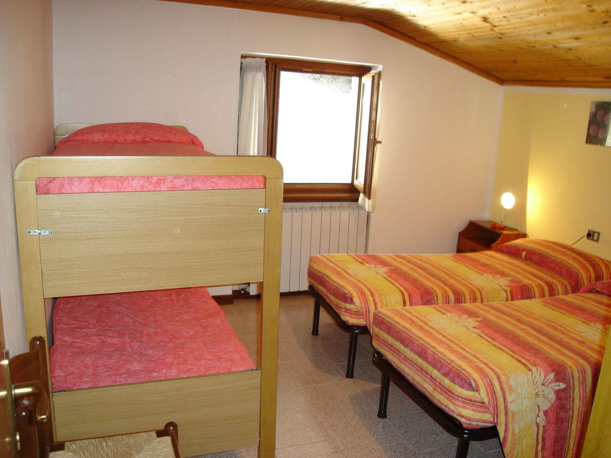 Hotel Spampatti Castione della Presolana Kültér fotó