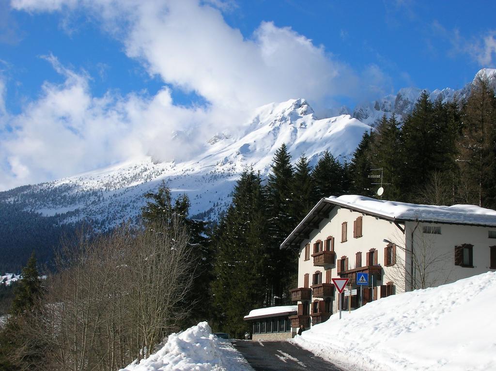 Hotel Spampatti Castione della Presolana Kültér fotó